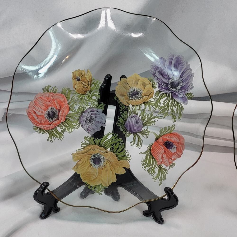 Chance Glass Anemone Floral 8" Luncheon Plates Set of 4 Scallop Edge Gold Rim - Picture 11 of 16
